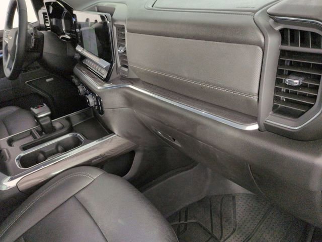 Used 2025 Chevrolet Silverado 1500 LTZ w/ LTZ Premium Package image 35