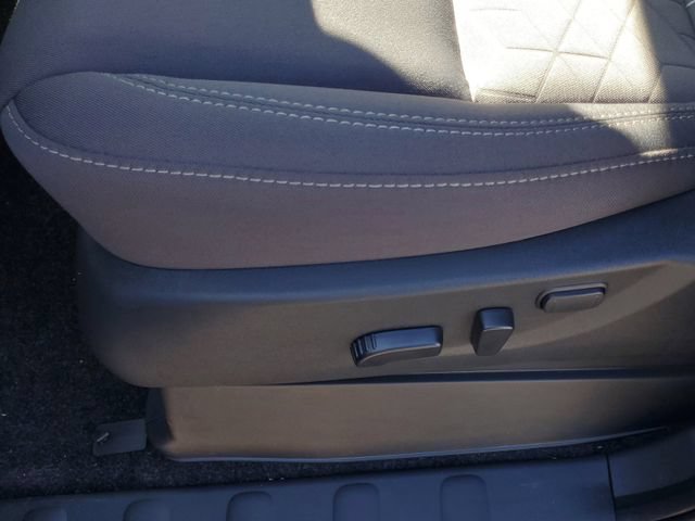 New 2026 Nissan Frontier SV w/ SV Convenience Package RWD image 9