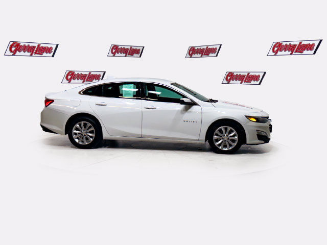 Used 2025 Chevrolet Malibu LT FWD image 3