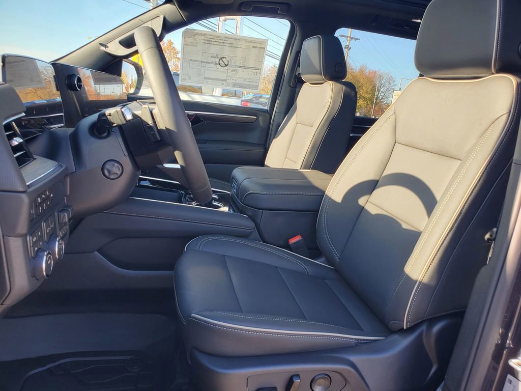 New 2026 Chevrolet Tahoe Premier w/ Sun And Tow Package image 7