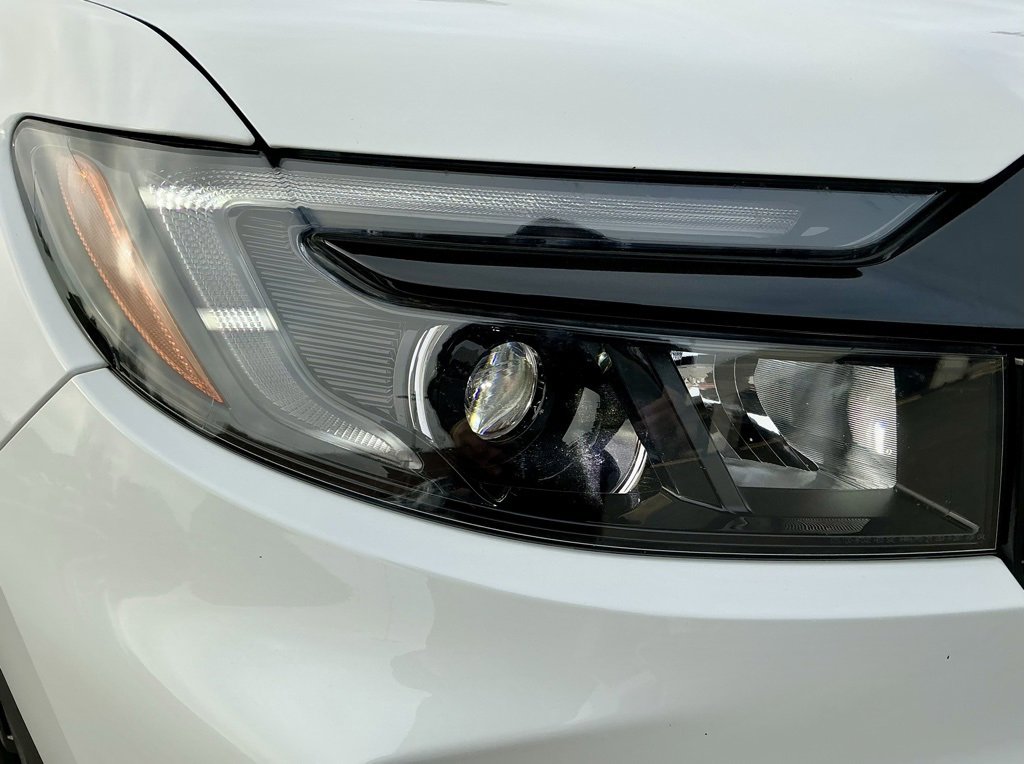 Used 2025 Honda Ridgeline Black Edition image 8