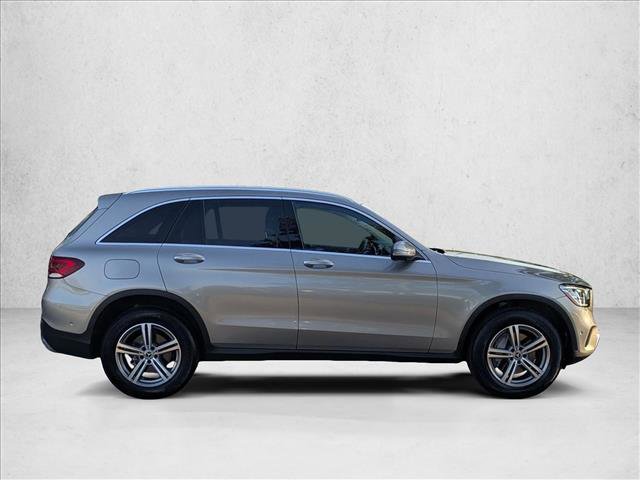 Used 2022 Mercedes-Benz GLC 300 image 4