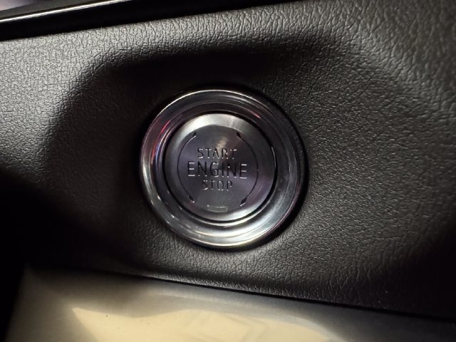 Used 2026 Chevrolet Corvette Z06 RWD image 14