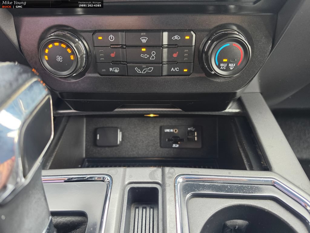 Used 2015 Ford F150 XLT w/ Equipment Group 302A Luxury AWD/4WD image 27