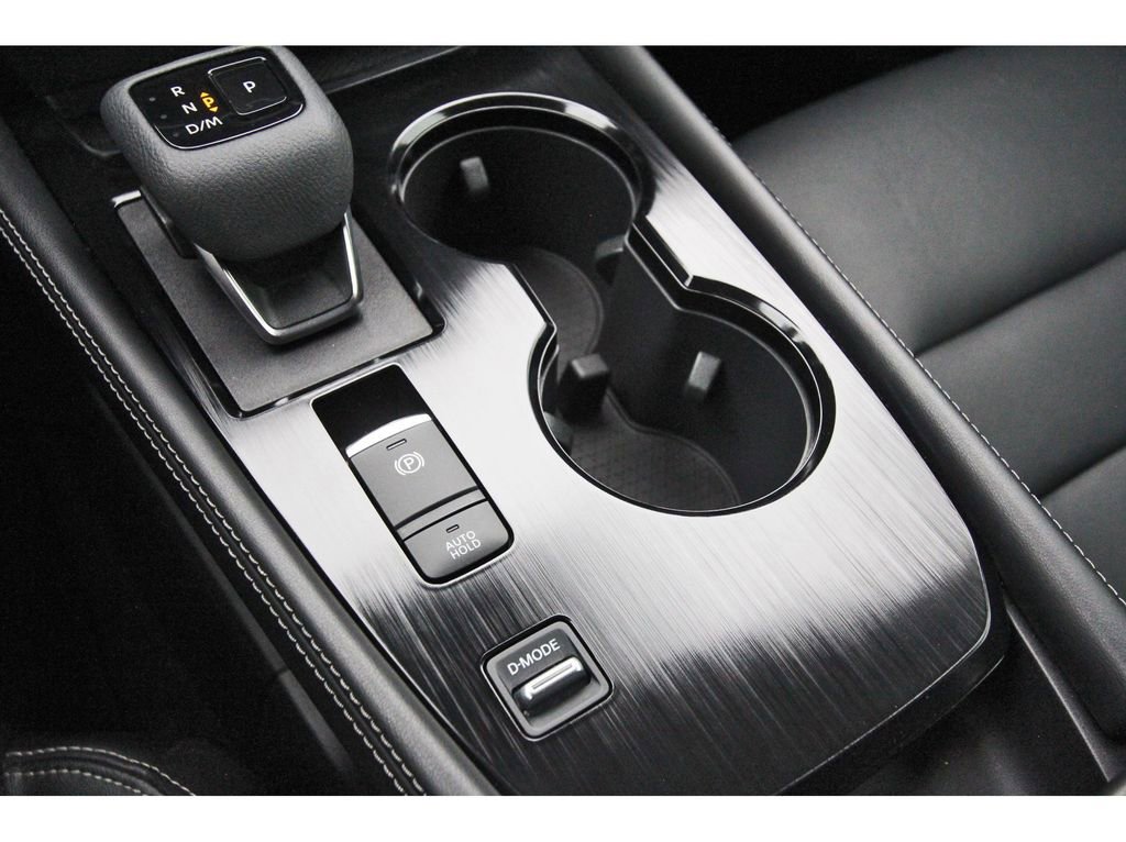 Used 2023 Nissan Rogue SL image 33