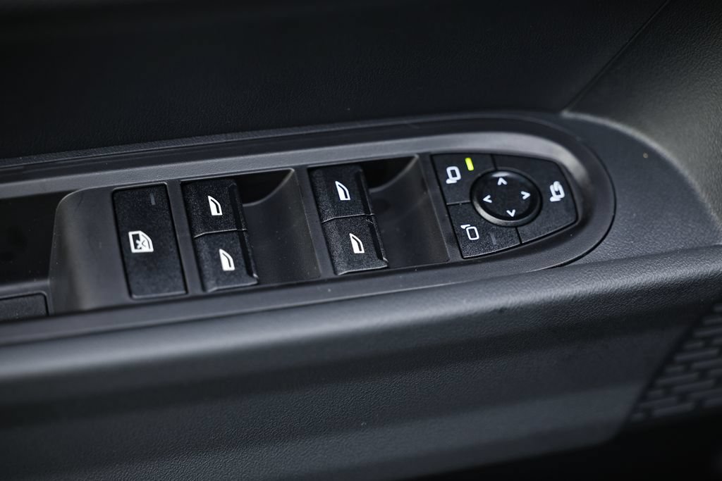 New 2026 MINI Cooper 4-Door Hardtop FWD image 17