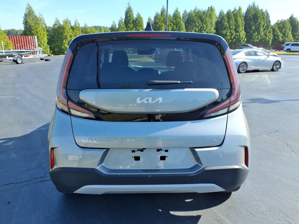 Used 2024 Kia Soul LX w/ Option Group 015 image 4