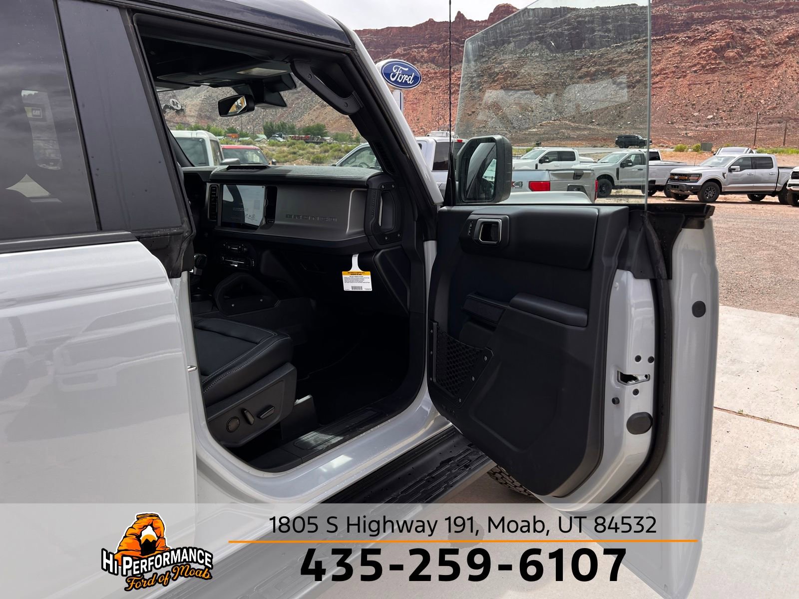 New 2026 Ford Bronco Outer Banks w/ Sasquatch Package AWD/4WD image 43