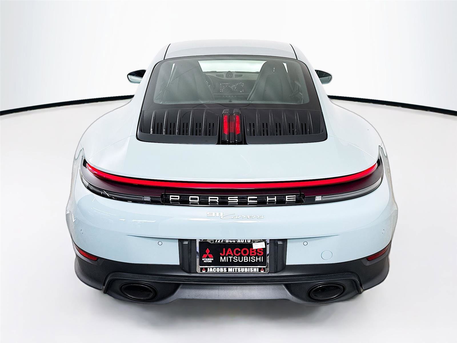 Used 2025 Porsche 911 Carrera image 6