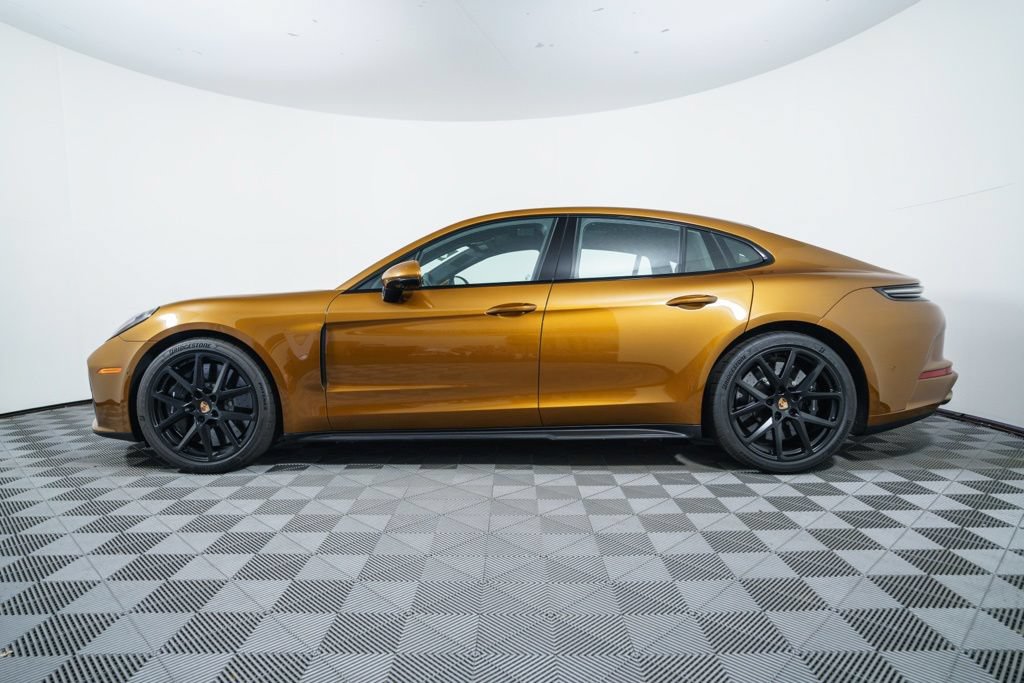 Certified 2025 Porsche Panamera GTS AWD/4WD image 2