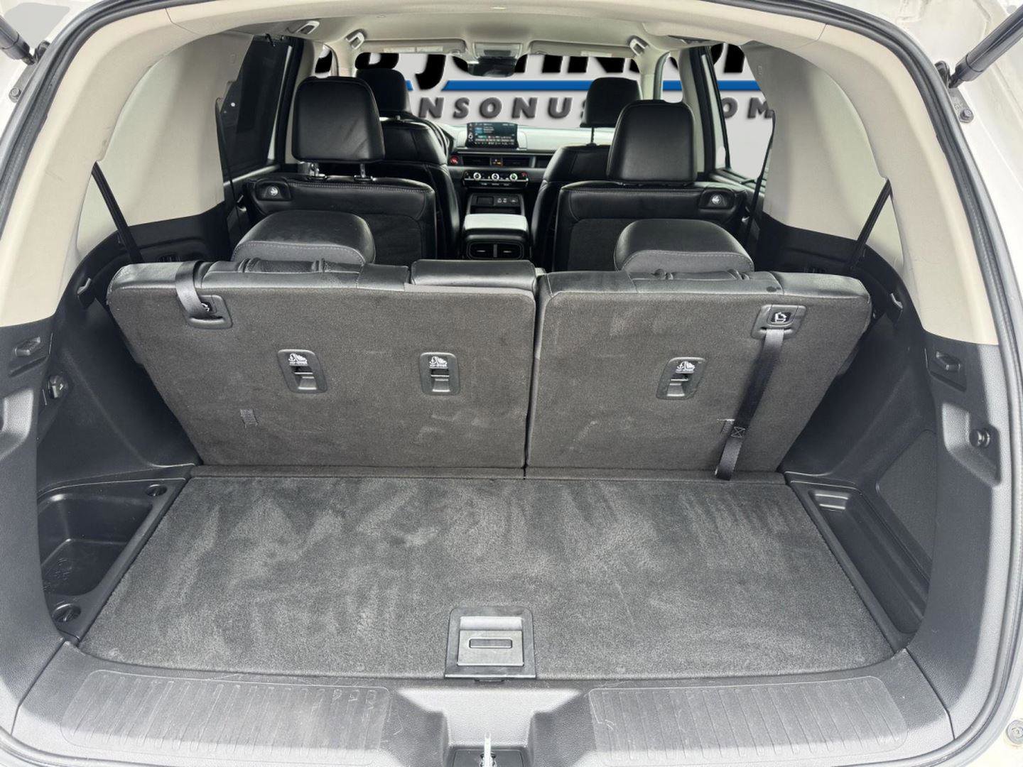 Used 2023 Honda Pilot EX-L image 9