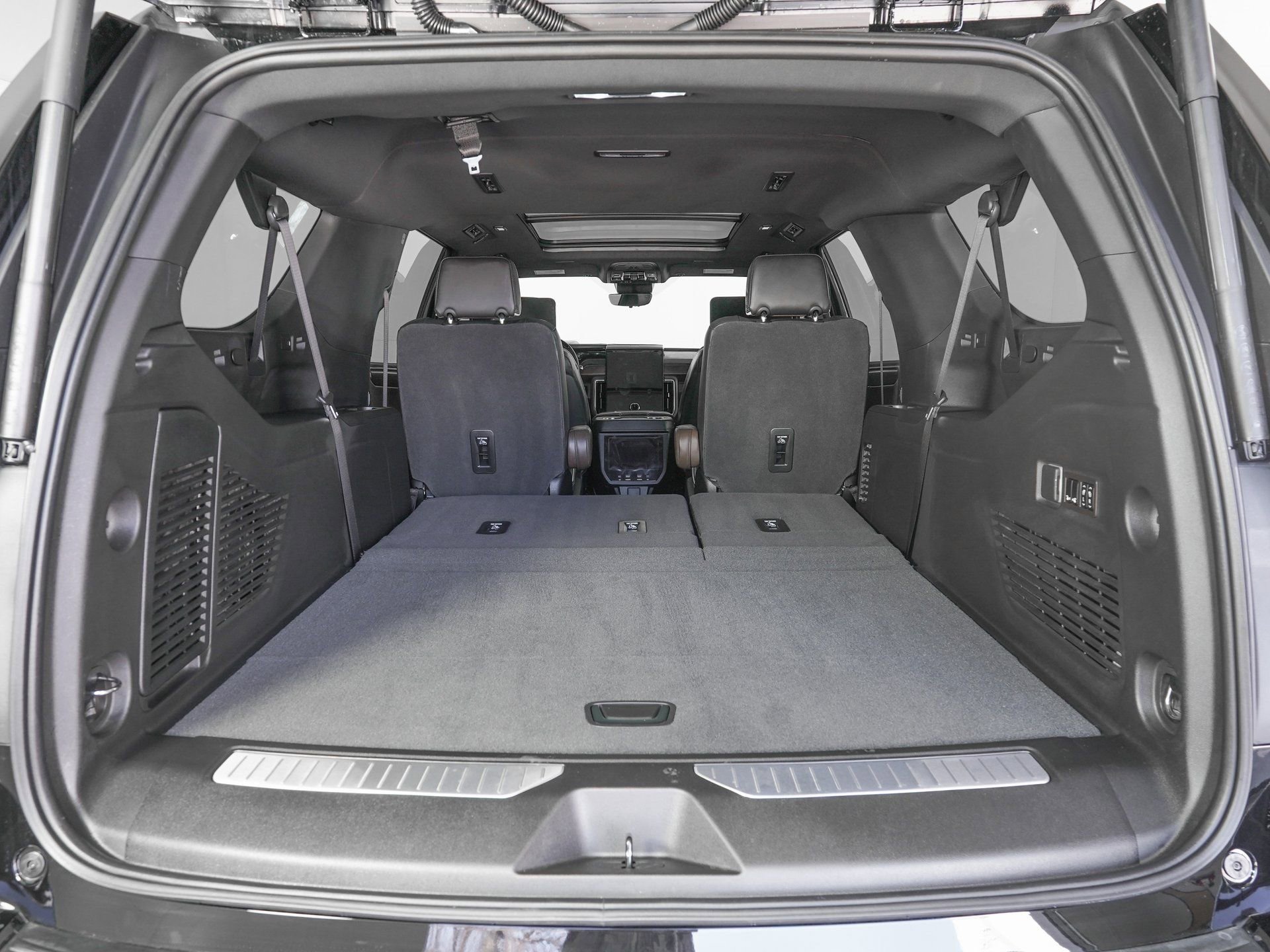 Used 2026 GMC Yukon XL Denali Ultimate image 14