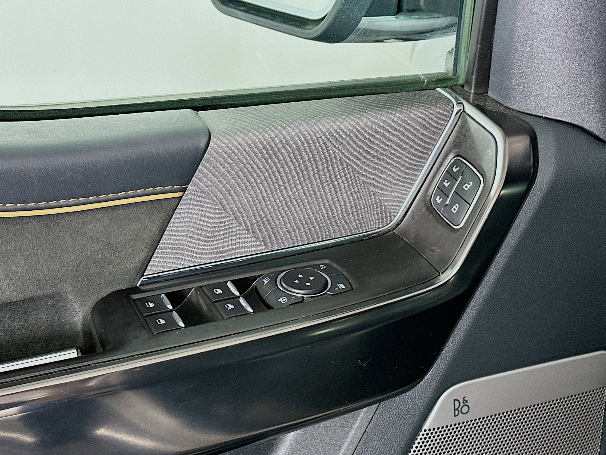 Used 2021 Ford F150 Platinum image 15