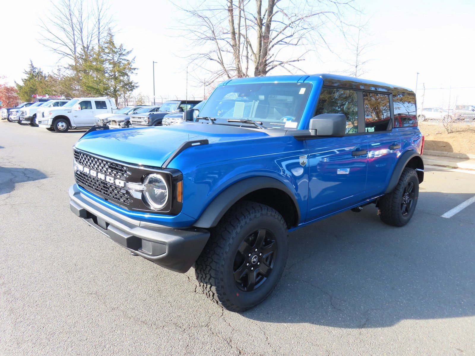 New 2025 Ford Bronco Big Bend image 3