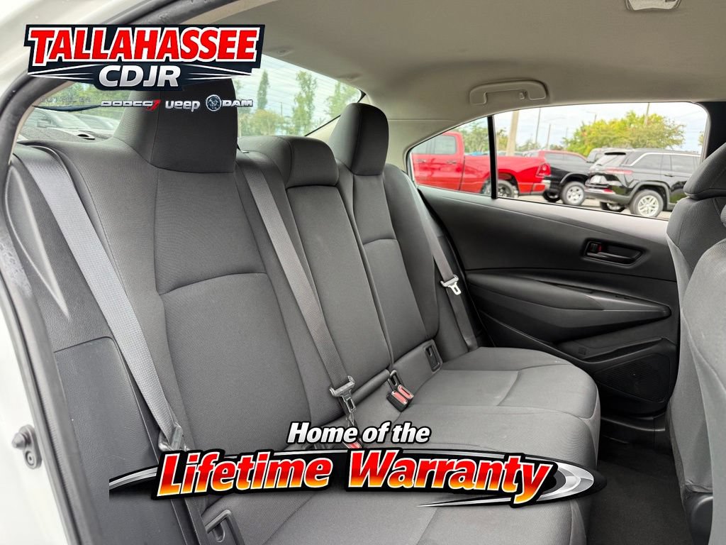Used 2022 Toyota Corolla LE FWD image 22