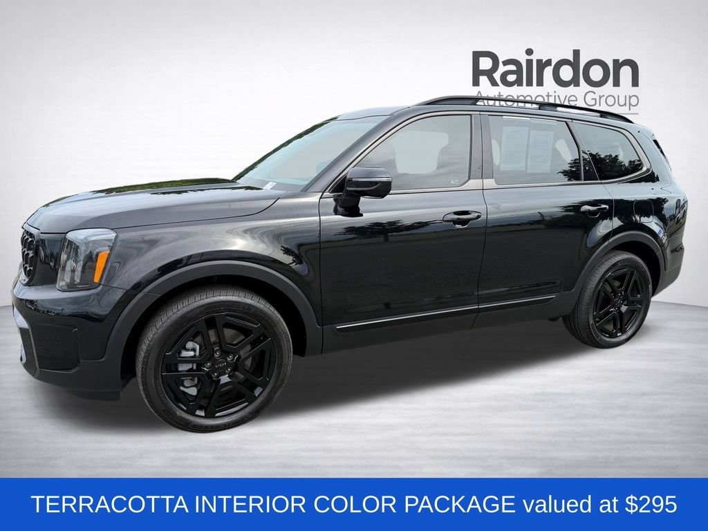 Certified 2025 Kia Telluride SX X-Line AWD/4WD image 3