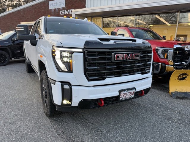 Used 2024 GMC Sierra 2500 AT4 w/ AT4 Premium Plus Package image 7