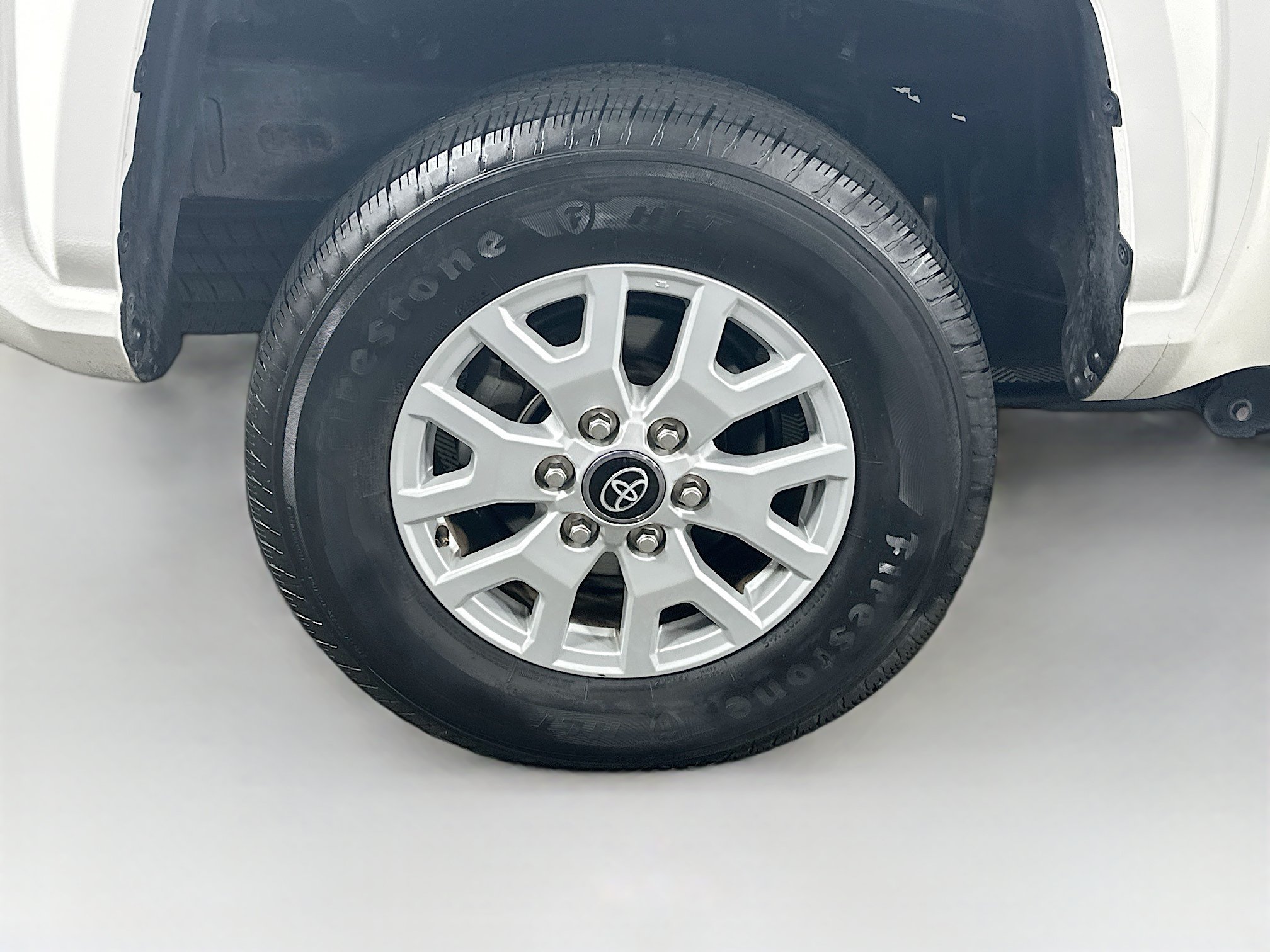 Used 2025 Toyota Tacoma SR5 AWD/4WD image 11