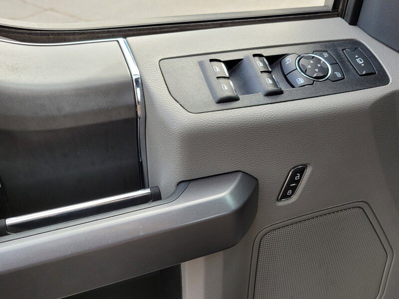 Used 2022 Ford F250 XLT w/ XLT Premium Package image 27