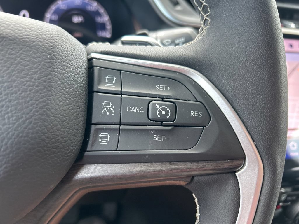 Certified 2024 Jeep Grand Cherokee L Limited RWD image 27