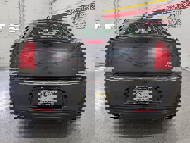 Used 2017 Chrysler 300 C w/ Safetytec Plus Group image 6