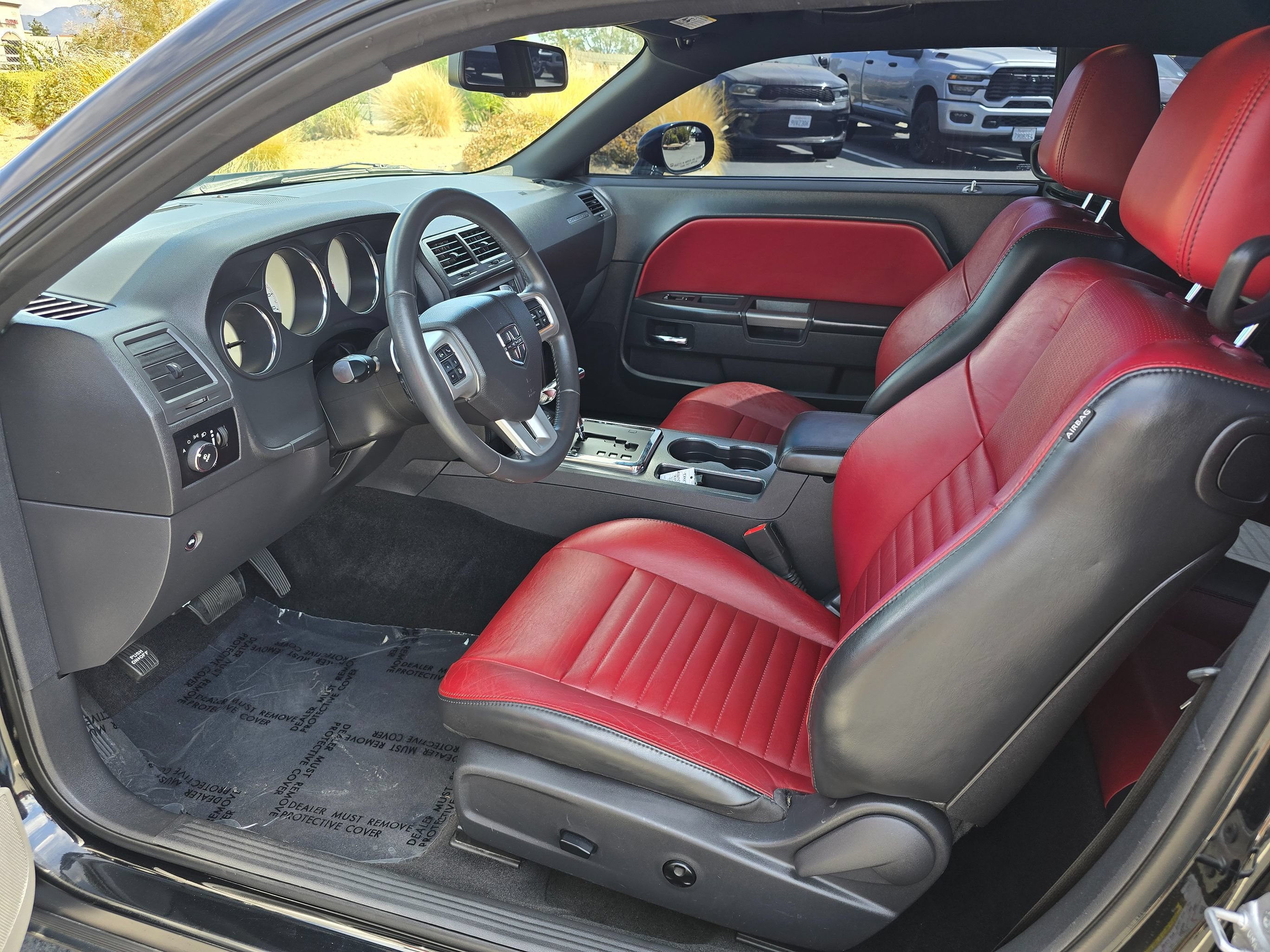 Used 2013 Dodge Challenger R/T RWD image 35