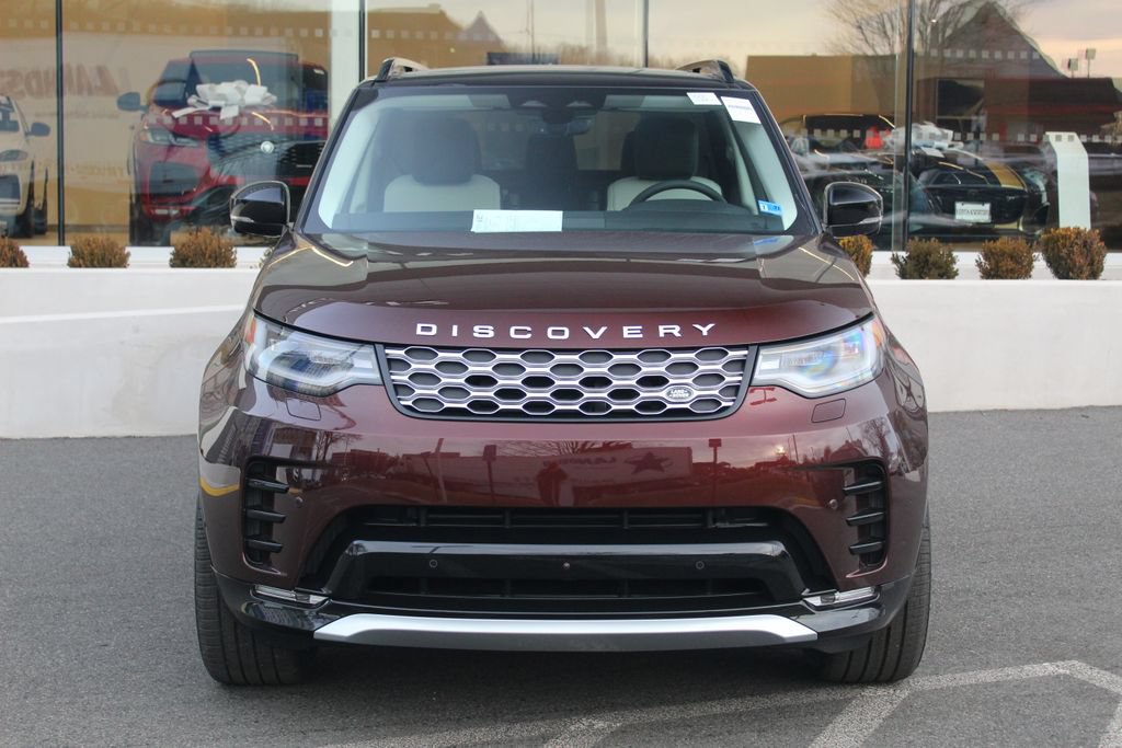 New 2026 Land Rover Discovery Limited Edition AWD/4WD image 24