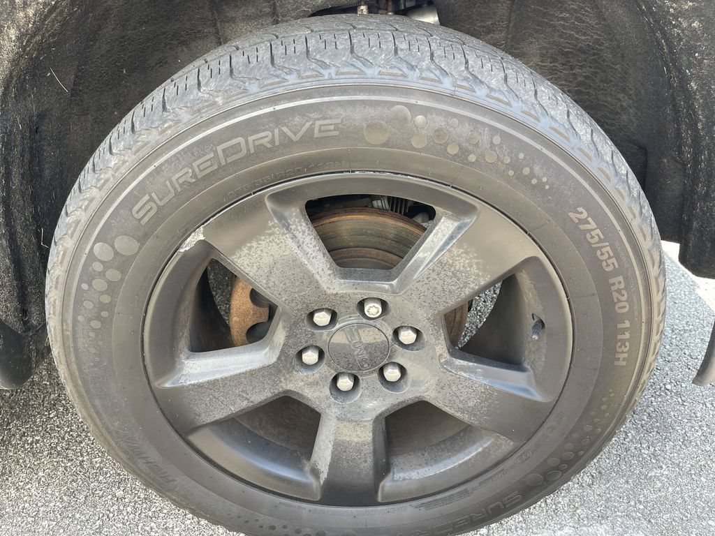 Used 2018 GMC Sierra 1500 SLE w/ Elevation Edition AWD/4WD image 3