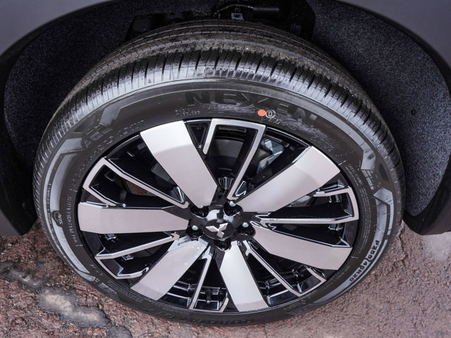 New 2026 Mitsubishi Outlander SE AWD/4WD image 8