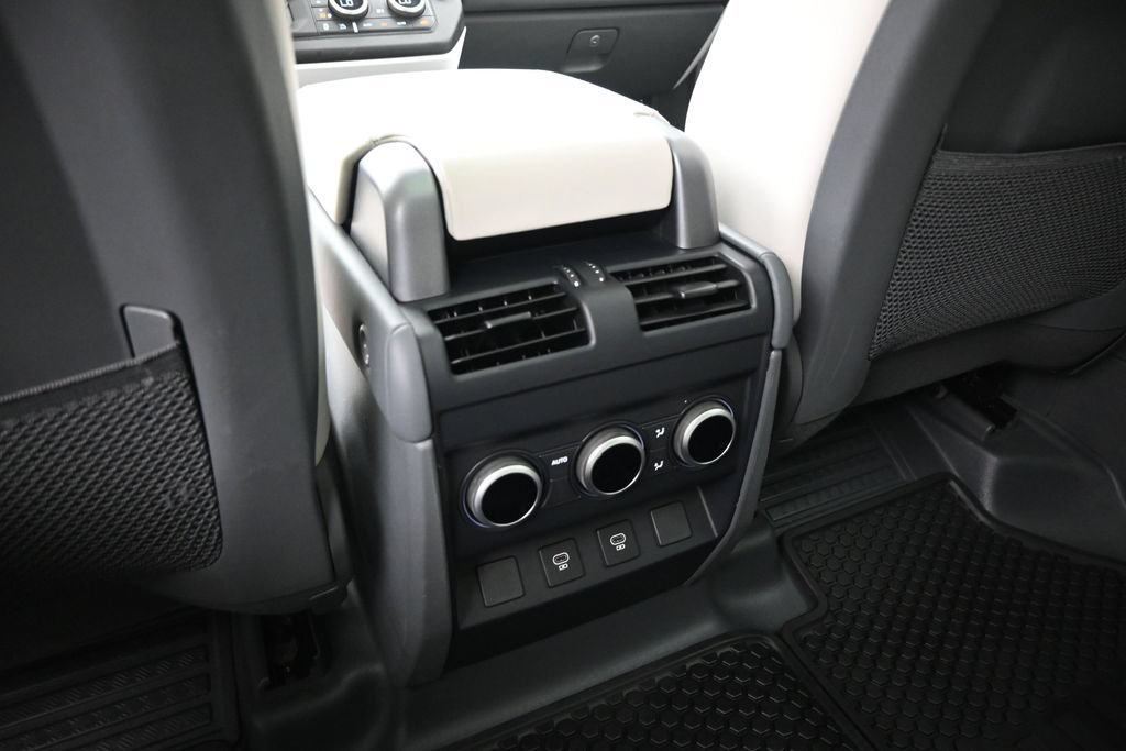 Used 2024 Land Rover Defender 110 S AWD/4WD image 19