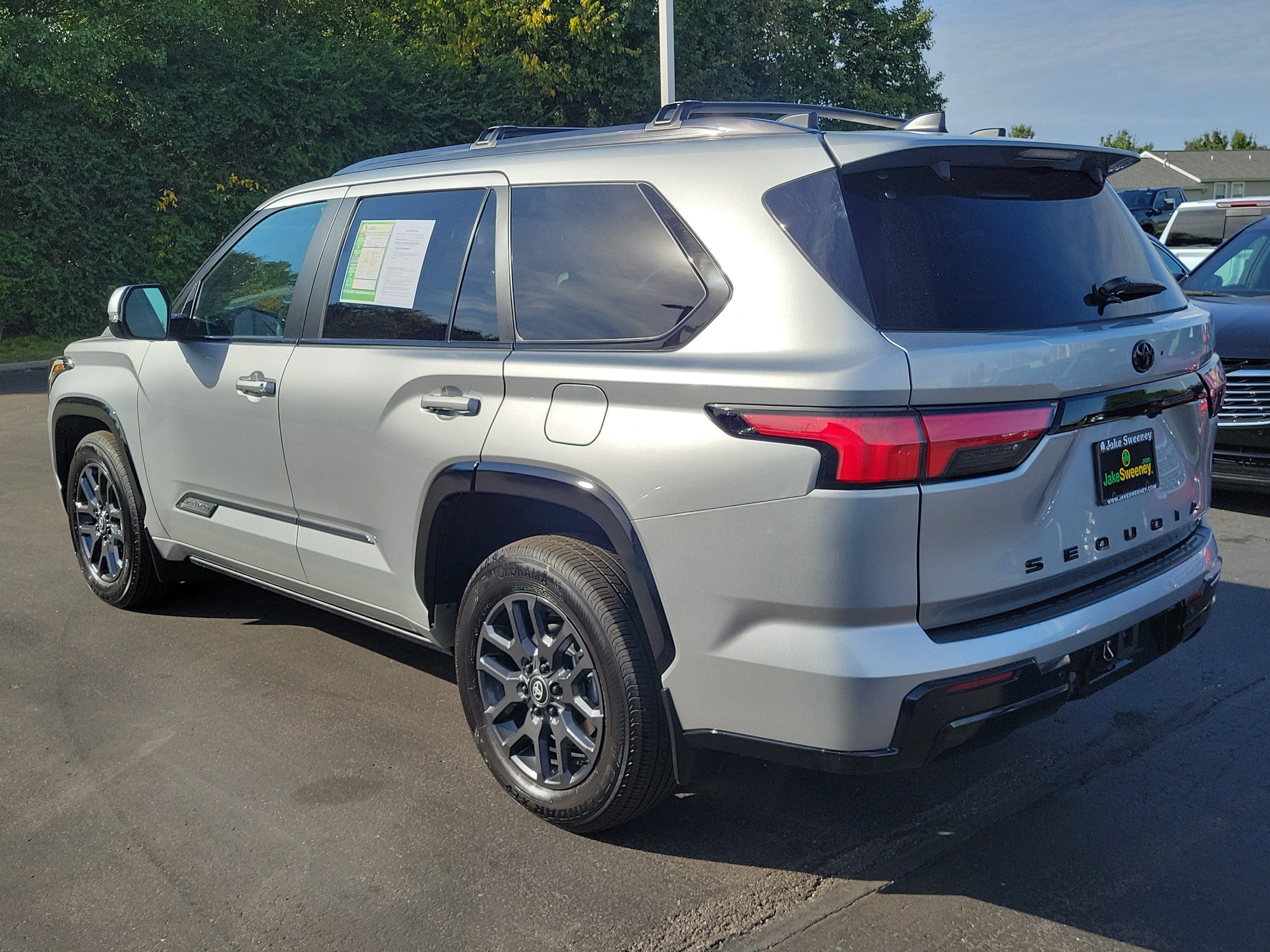 Used 2026 Toyota Sequoia Platinum w/ Tow Technology Package AWD/4WD image 3