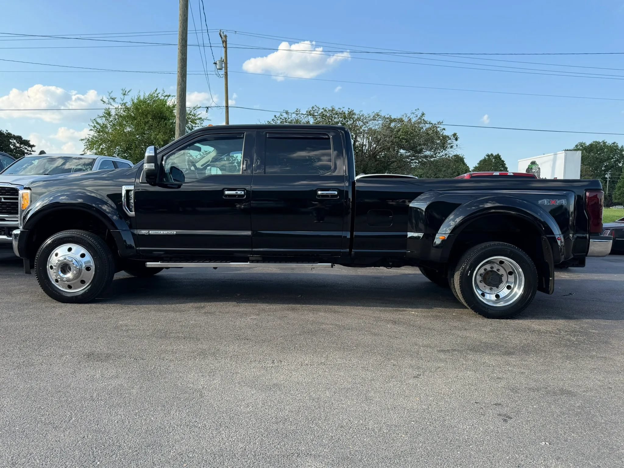 Used 2017 Ford F450 Lariat w/ Lariat Ultimate Package AWD/4WD image 5