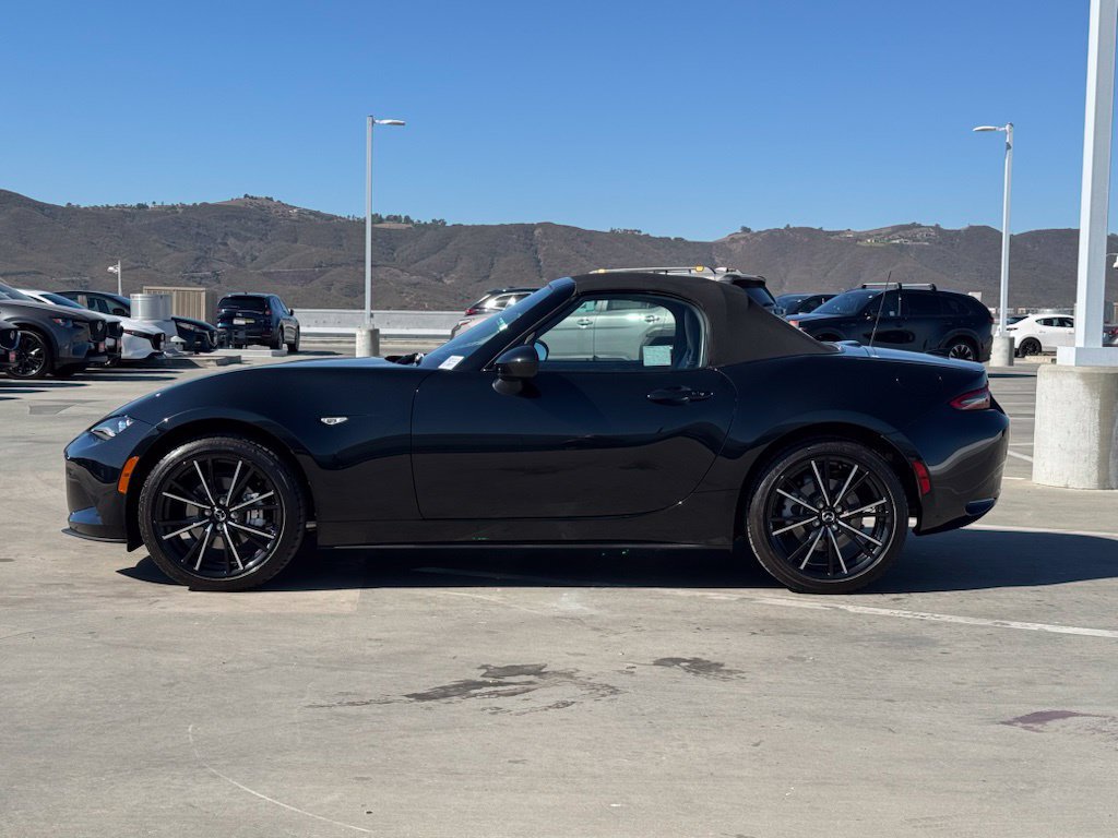 Certified 2025 MAZDA MX-5 Miata Grand Touring RWD image 6