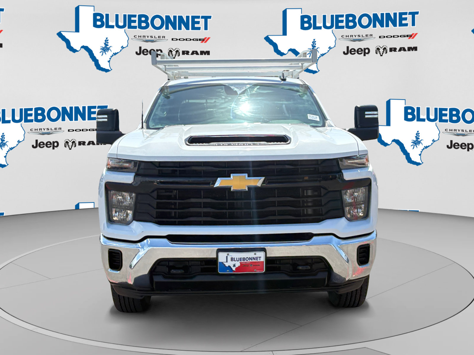 Used 2024 Chevrolet Silverado 2500 W/T w/ WT Convenience Package RWD image 2