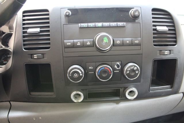 Used 2007 GMC Sierra 2500 W/T image 15