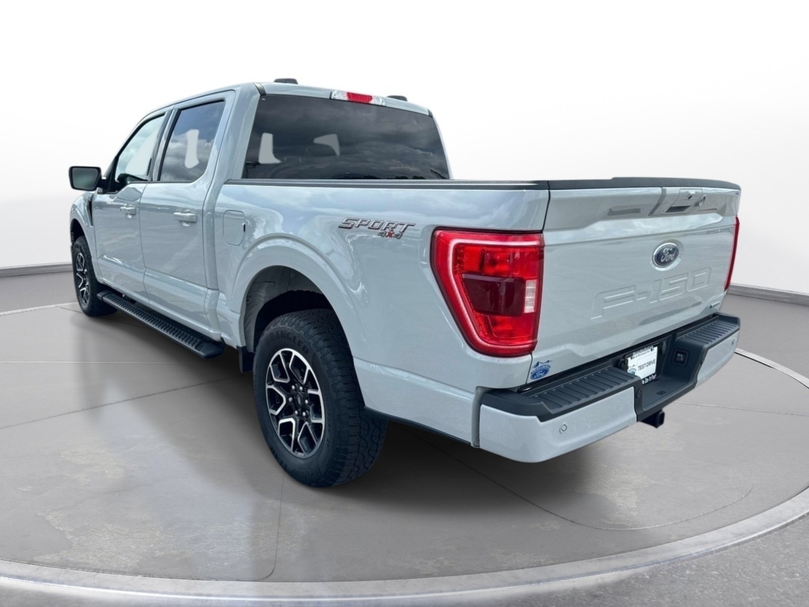 Used 2023 Ford F150 XLT w/ Equipment Group 302A High AWD/4WD image 6