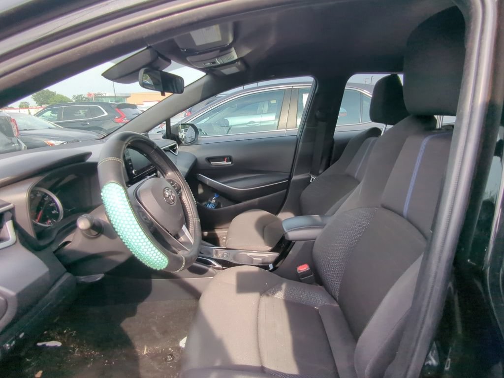 Used 2022 Toyota Corolla SE FWD image 6