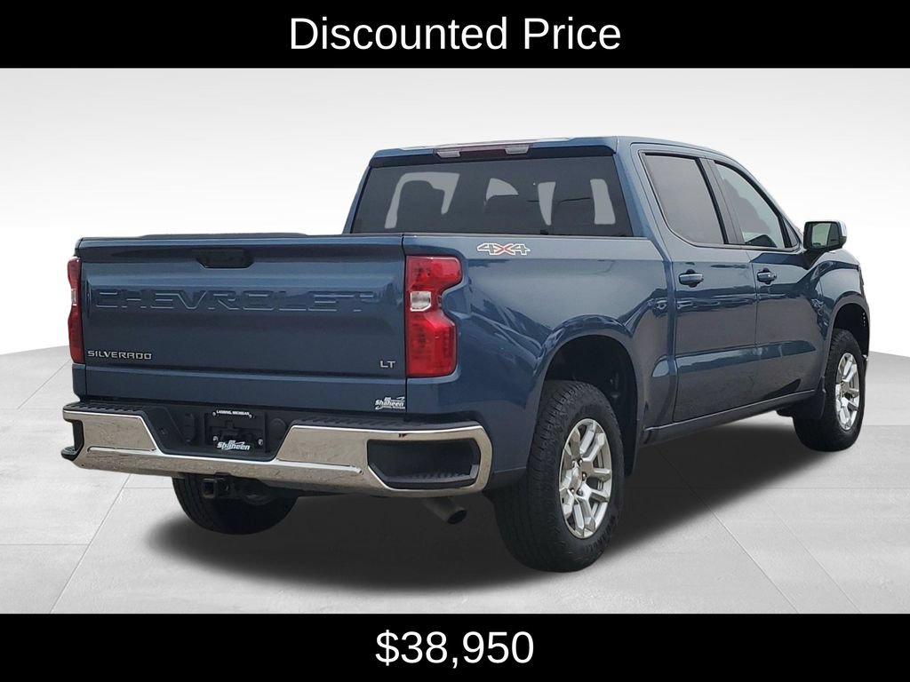 Used 2024 Chevrolet Silverado 1500 LT AWD/4WD image 3