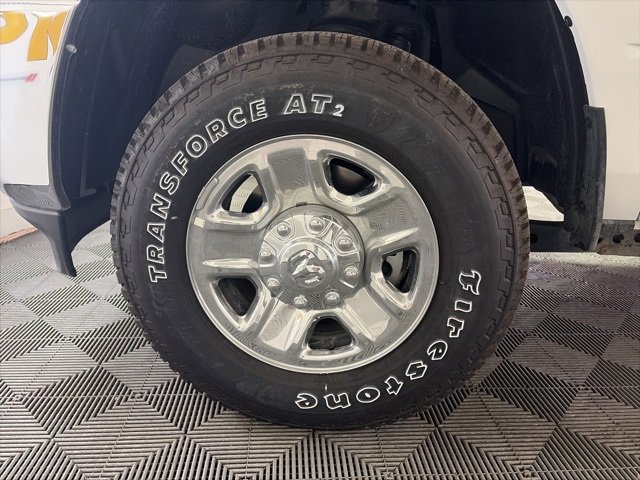 Used 2025 RAM 2500 Tradesman w/ Chrome Appearance Group image 49