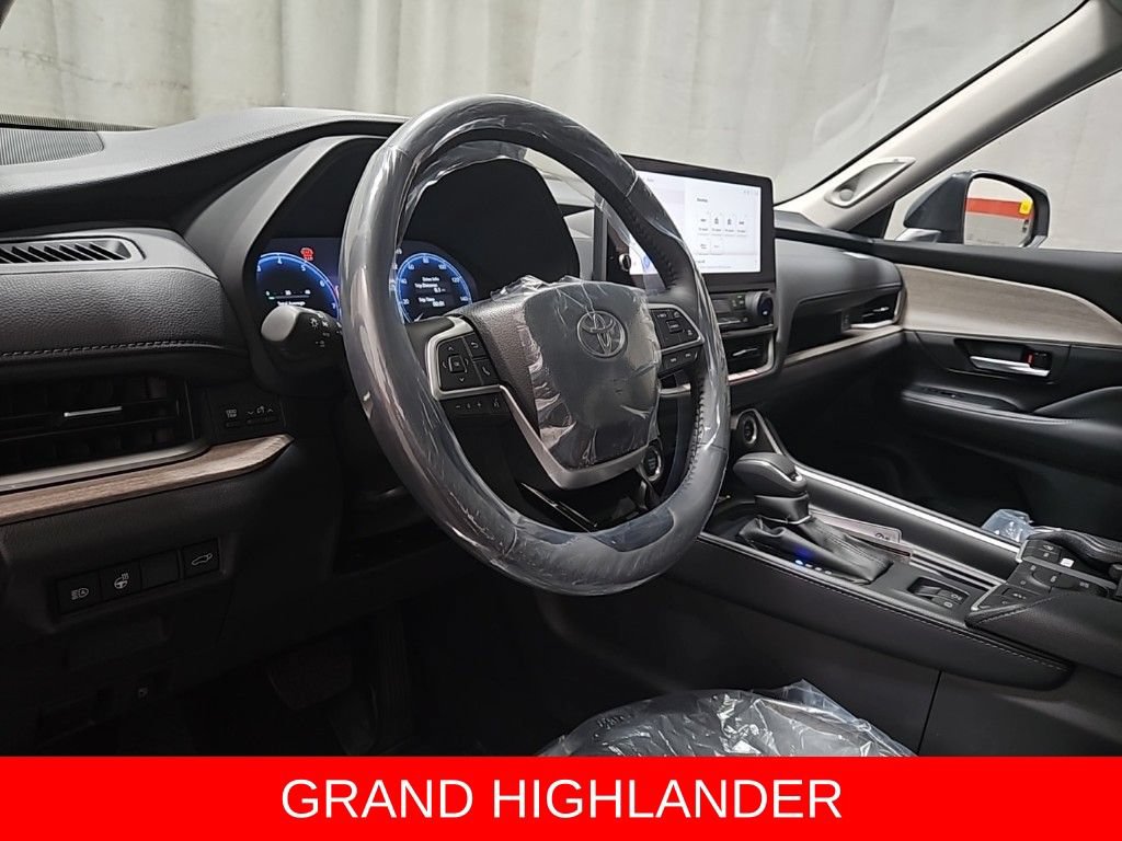 New 2026 Toyota Grand Highlander AWD image 13