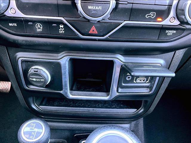 Used 2022 Jeep Wrangler Sport image 23