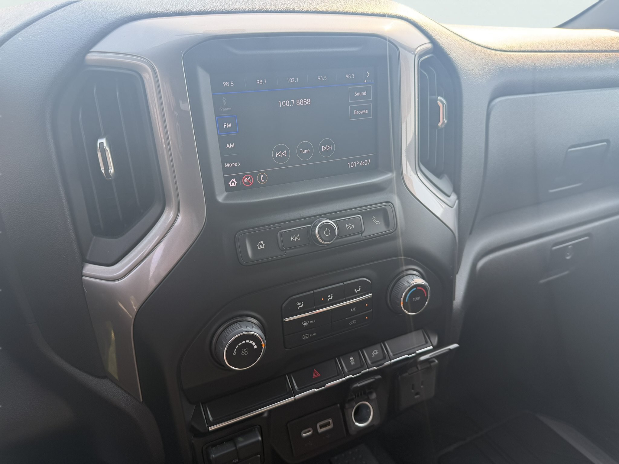 Used 2022 Chevrolet Silverado 3500 W/T w/ WT Convenience Package AWD/4WD image 10