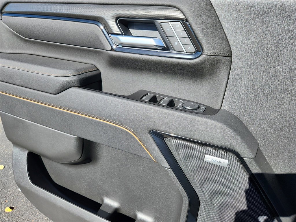 New 2026 GMC Sierra 2500 AT4 w/ AT4 Premium Plus Package image 6