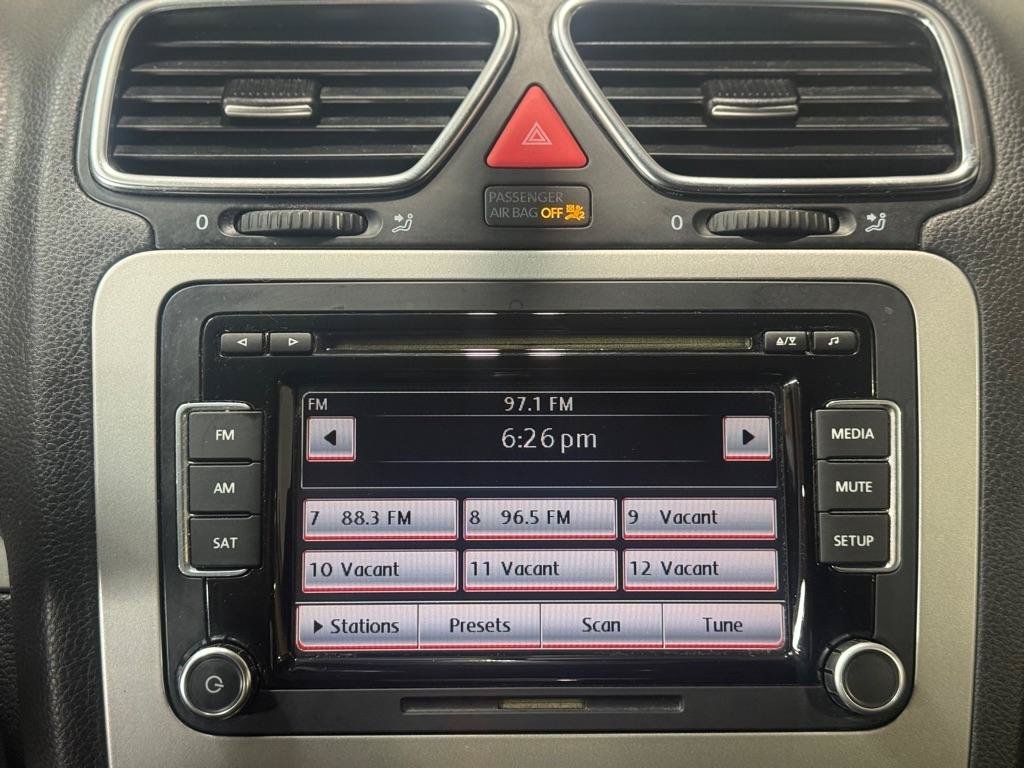 Used 2012 Volkswagen Eos Komfort FWD image 25