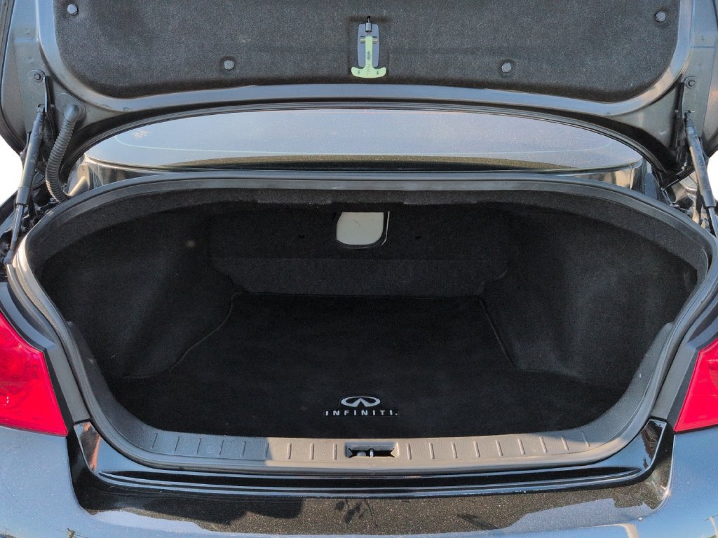 Used 2013 INFINITI G37 x Sedan w/ Premium Pkg AWD/4WD image 26