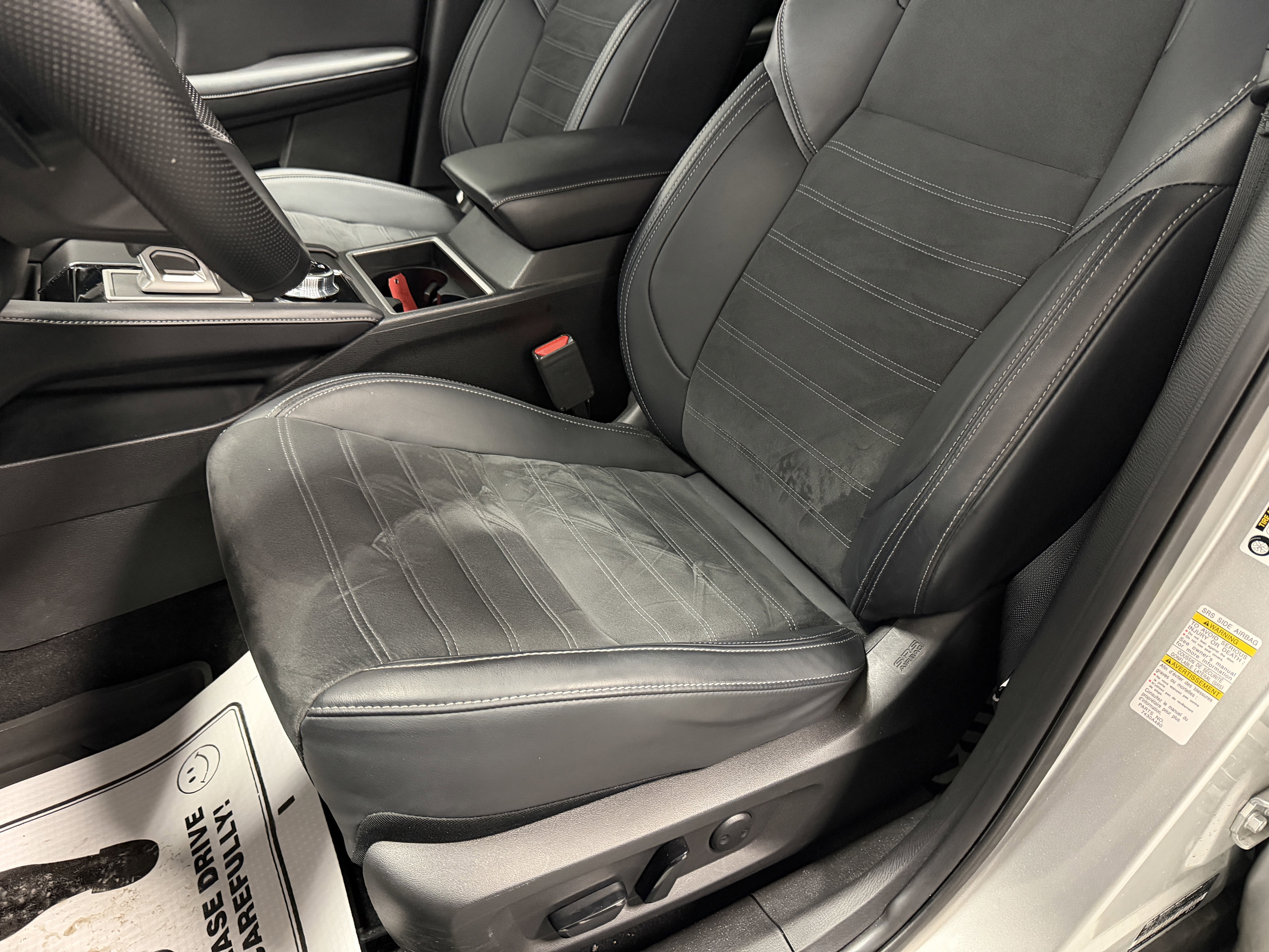 Used 2024 Mitsubishi Outlander SE image 18