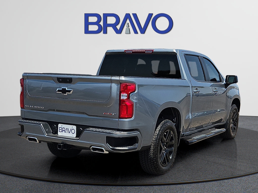 Used 2025 Chevrolet Silverado 1500 RST w/ Z71 Off-Road Package AWD/4WD image 4