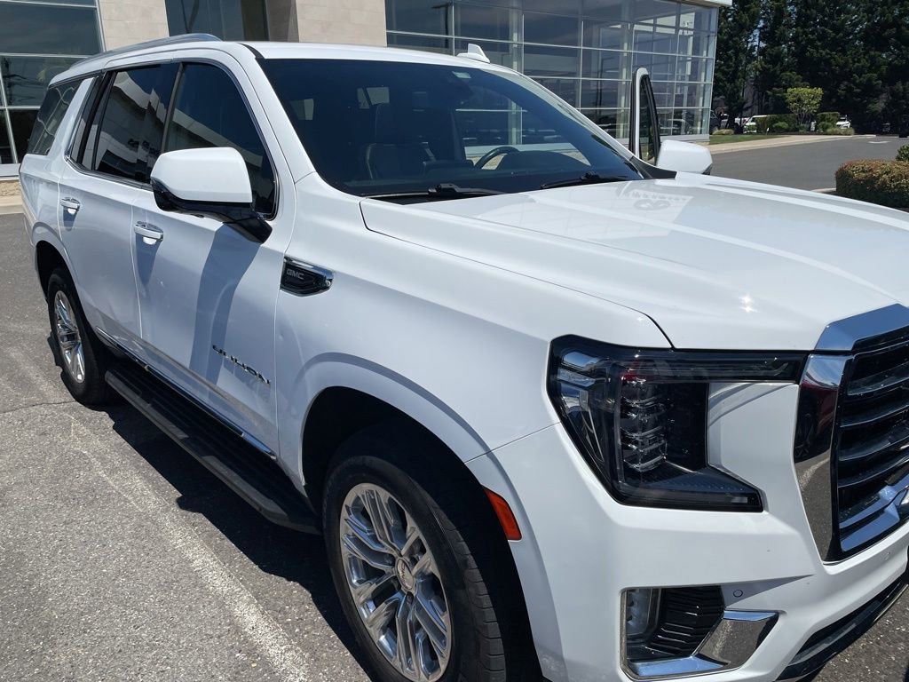 Used 2021 GMC Yukon SLT w/ SLT Luxury Plus Package