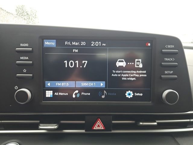 Used 2022 Hyundai Elantra SEL FWD image 18
