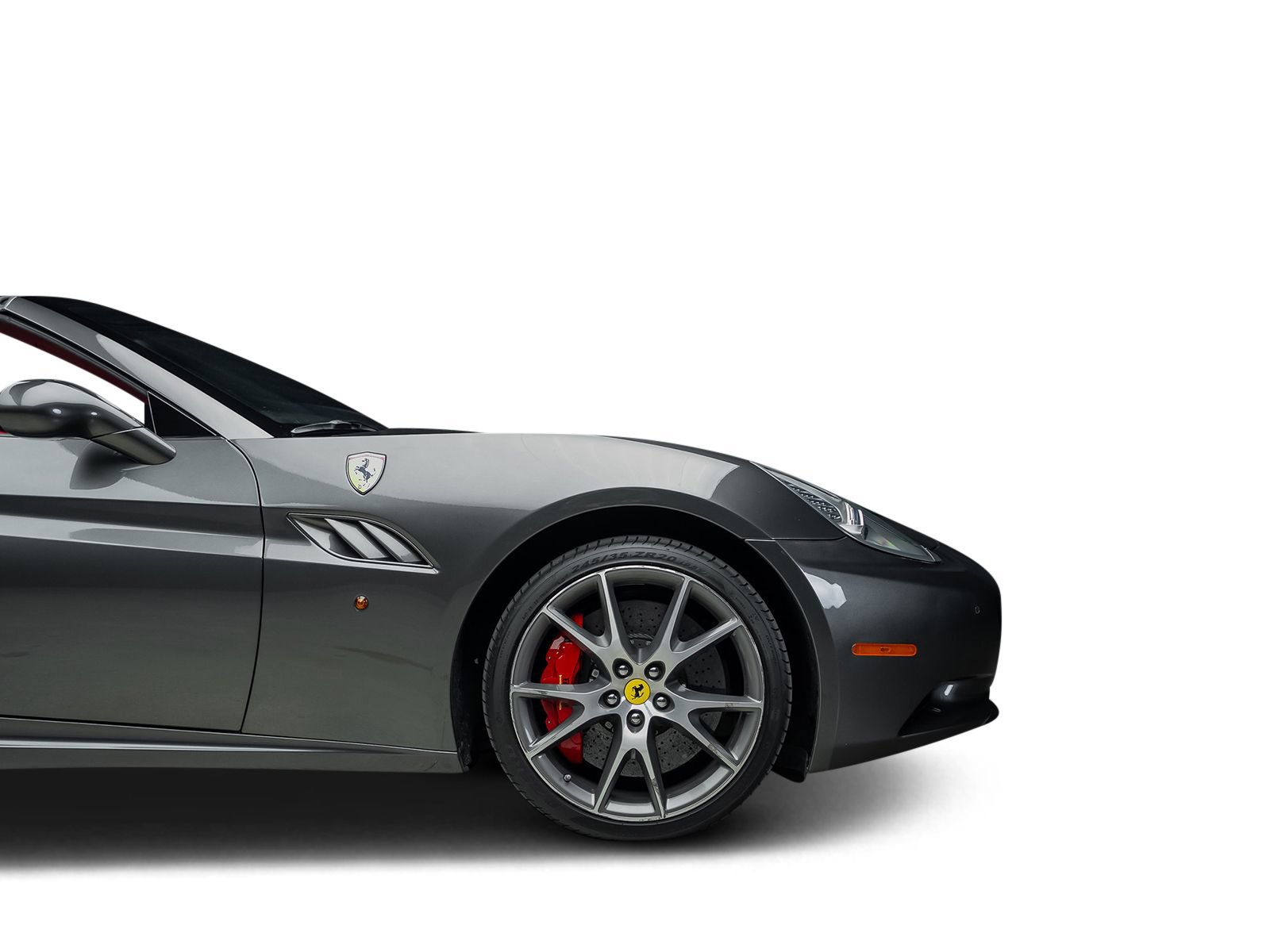 Used 2010 Ferrari California RWD image 29